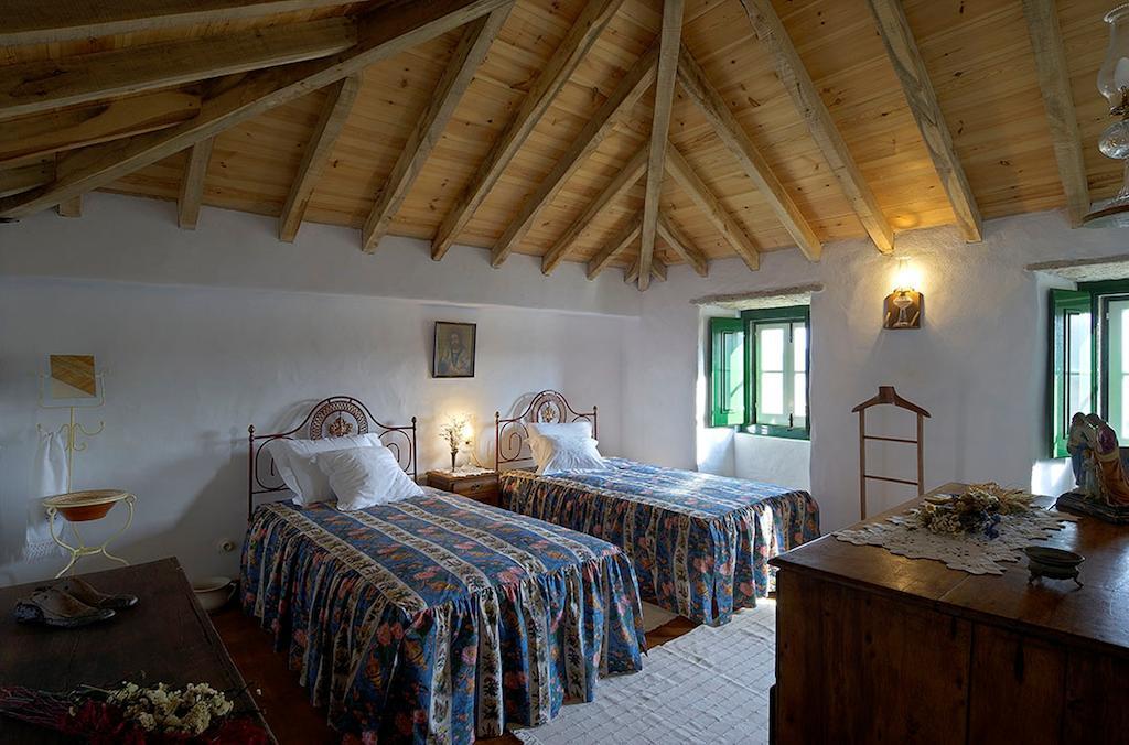 Aldeia Da Mata Pequena Hotel Mafra Room photo